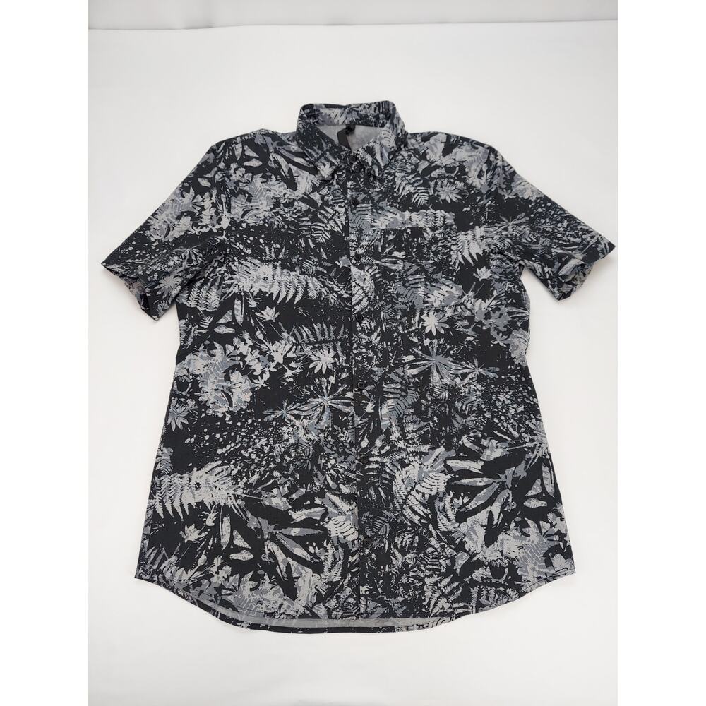 Lululemon Men's All Town Short Sleeve Black Gray Floral Leafy Shirt Large